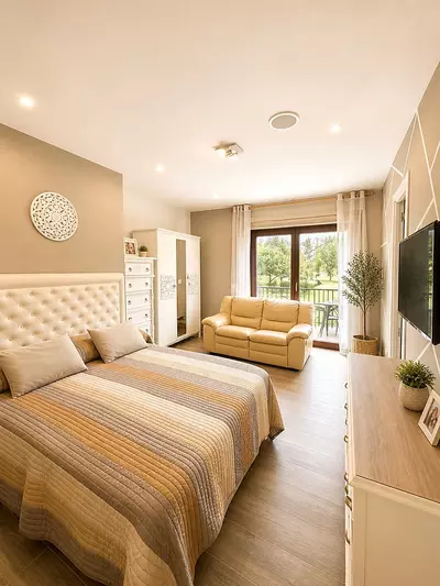 Detached Villa in Selwo
