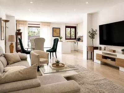 Detached Villa in Selwo