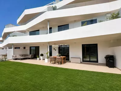 Ground Floor Apartment in Estepona