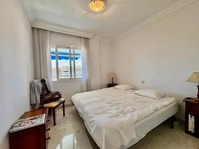 Middle Floor Apartment in Puerto Banús