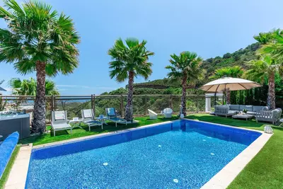 Detached Villa in Benahavís