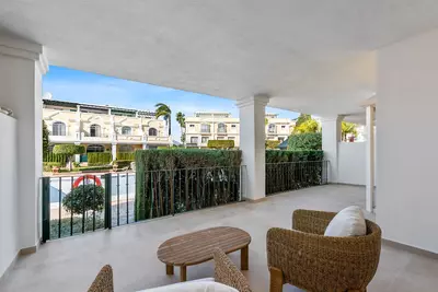 Ground Floor Apartment in Marbella