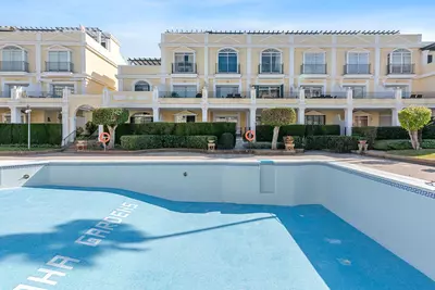 Ground Floor Apartment in Marbella