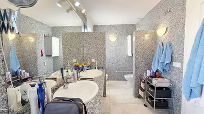 Middle Floor Apartment in Marbella