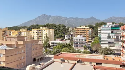 Middle Floor Apartment in Marbella