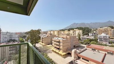 Middle Floor Apartment in Marbella