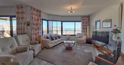 Middle Floor Apartment in Marbella