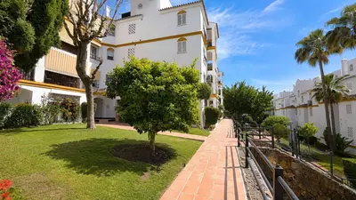 Middle Floor Apartment in Atalaya
