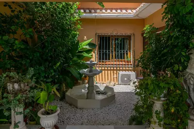 Detached Villa in El Paraiso