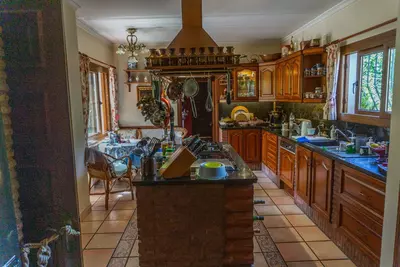 Detached Villa in El Paraiso