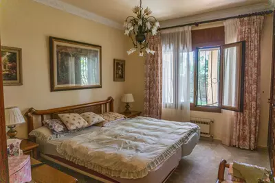 Detached Villa in El Paraiso