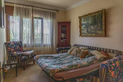 Detached Villa in El Paraiso