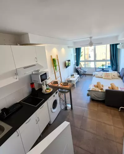 Middle Floor Studio in Estepona