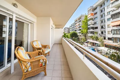 Middle Floor Apartment in Marbella