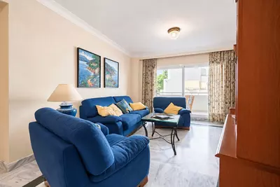 Middle Floor Apartment in Marbella