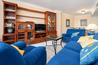 Middle Floor Apartment in Marbella