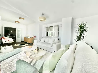 Middle Floor Apartment in Puerto Banús