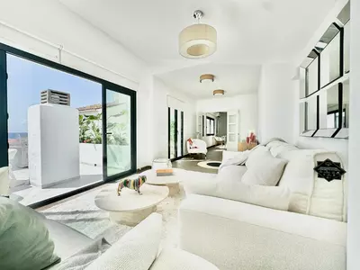 Middle Floor Apartment in Puerto Banús