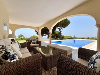 Detached Villa in Elviria