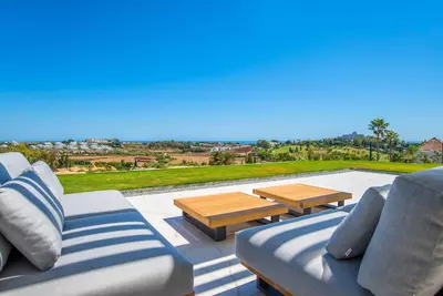 Ground Floor Apartment in El Paraiso