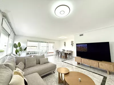 Middle Floor Apartment in Puerto Banús