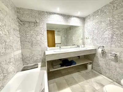 Middle Floor Apartment in Puerto Banús
