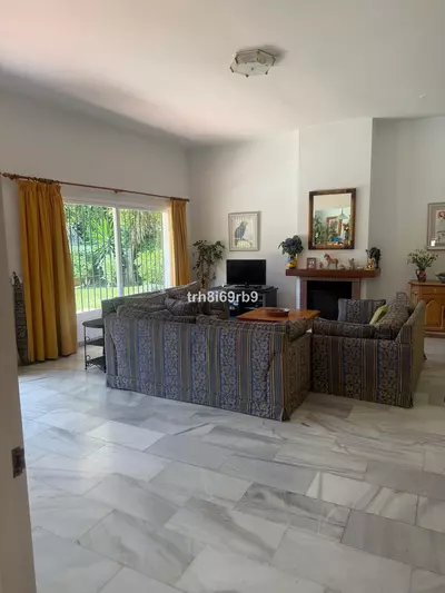 Detached Villa in Benamara