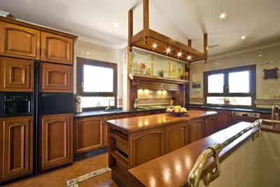 Detached Villa in Nueva Andalucía