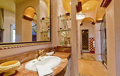 Detached Villa in Nueva Andalucía