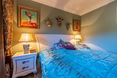 Middle Floor Apartment in Nueva Andalucía