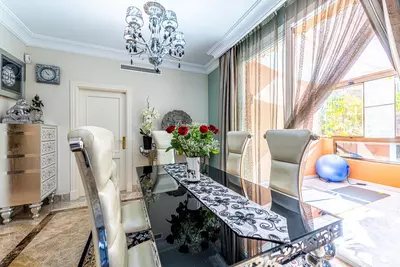 Middle Floor Apartment in Nueva Andalucía