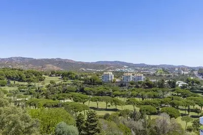Middle Floor Apartment in Marbella