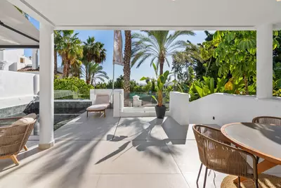 Duplex in El Paraiso