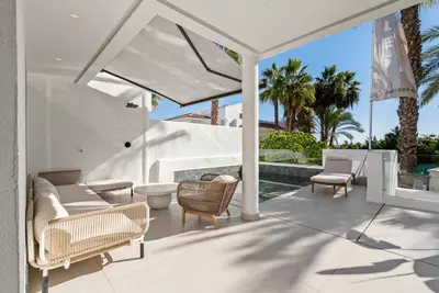 Duplex in El Paraiso