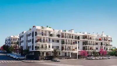 Middle Floor Apartment in Estepona