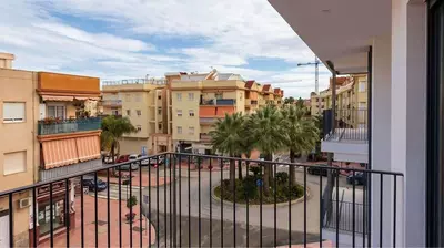 Middle Floor Apartment in Estepona