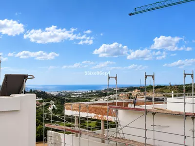 Penthouse Duplex in Estepona