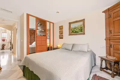 Townhouse in Nueva Andalucía