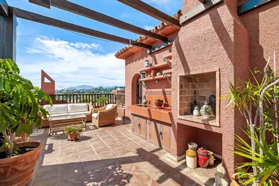 Townhouse in Nueva Andalucía