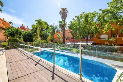 Townhouse in Nueva Andalucía