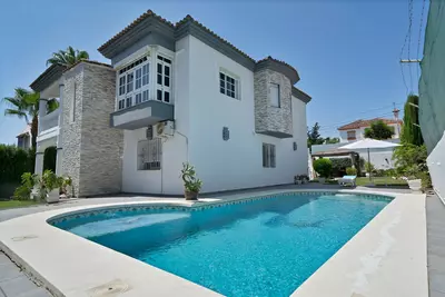 Detached Villa in Estepona