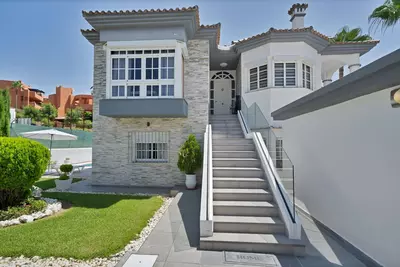 Detached Villa in Estepona