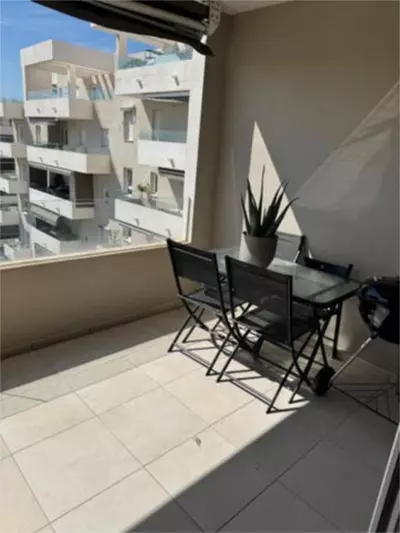 Middle Floor Apartment in Nueva Andalucía