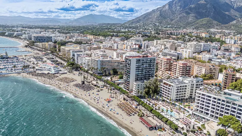 Middle Floor Apartment in Marbella