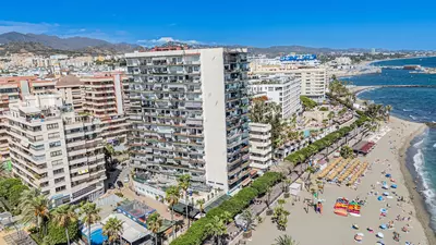 Middle Floor Apartment in Marbella