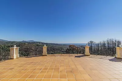 Detached Villa in Estepona