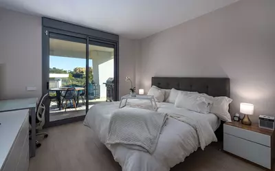 Middle Floor Apartment in Selwo
