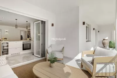 Ground Floor Apartment in Nueva Andalucía