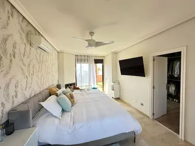 Middle Floor Apartment in Casares Playa