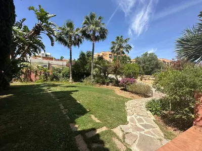 Middle Floor Apartment in Casares Playa